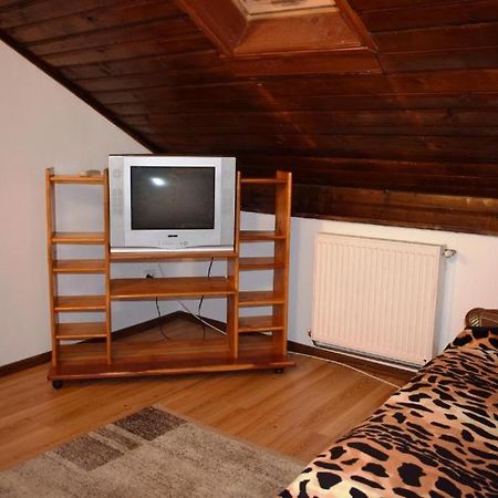 Rustic & Romantic Apartment Braşov Dış mekan fotoğraf